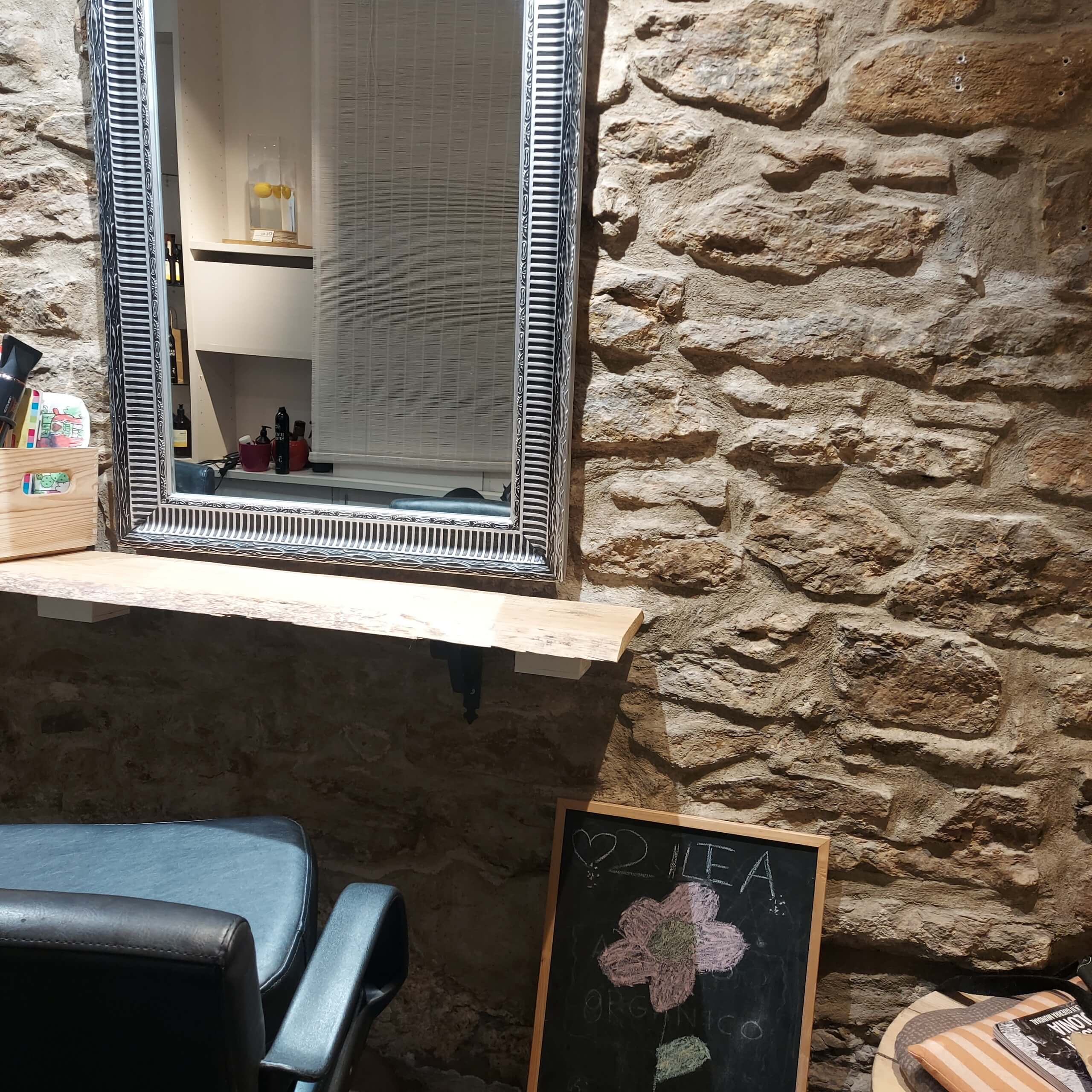 imagen interior de o2 Ilea, peluquería orgánica en Vitoria